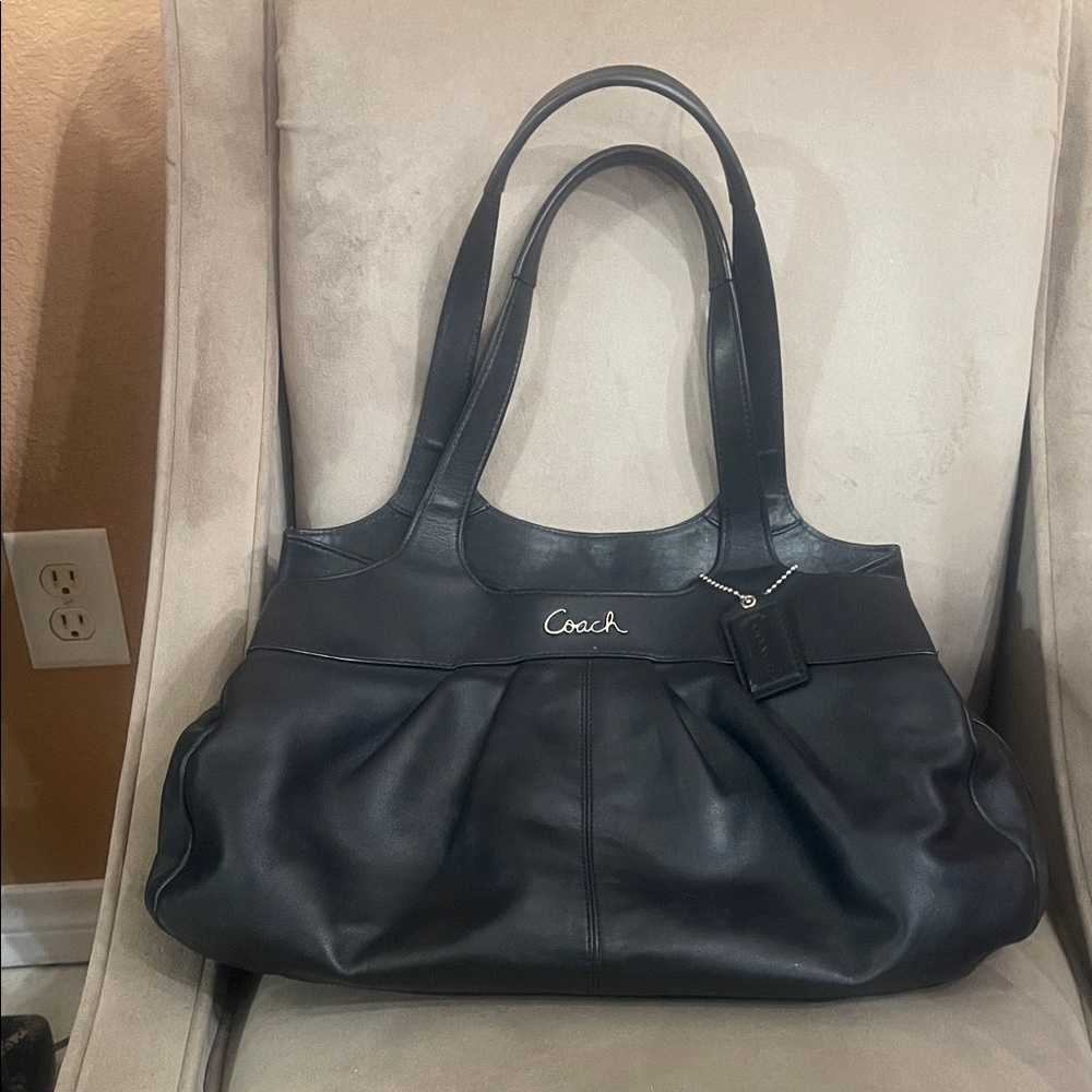 Coach Black Leather Shoulder Bag